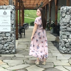 Meet your Posher, Santana